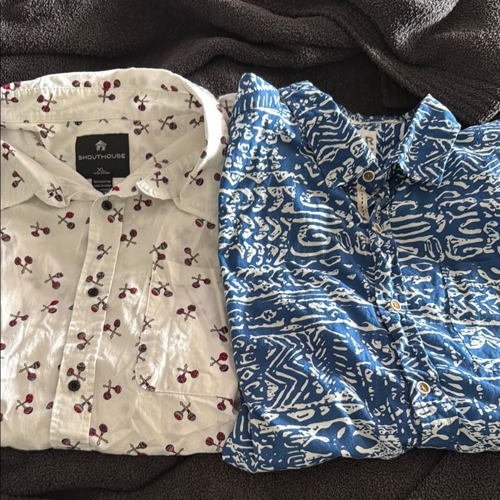 Men's print button up short sleeved shirts.